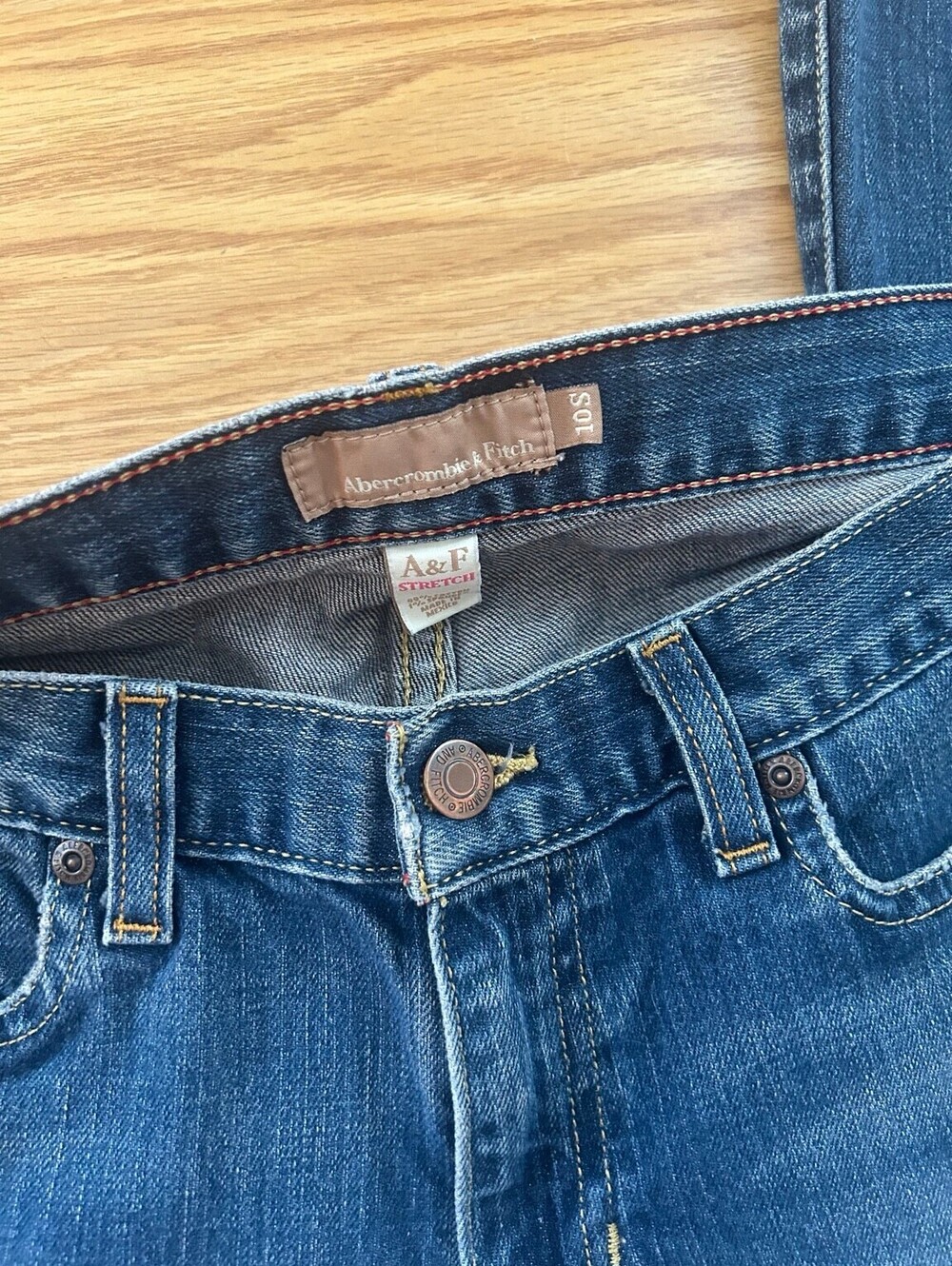 Vintage Y2K Abercrombie & Fitch Low Rise Bootcut Jeans Size 10 Short - Picture 3 of 4